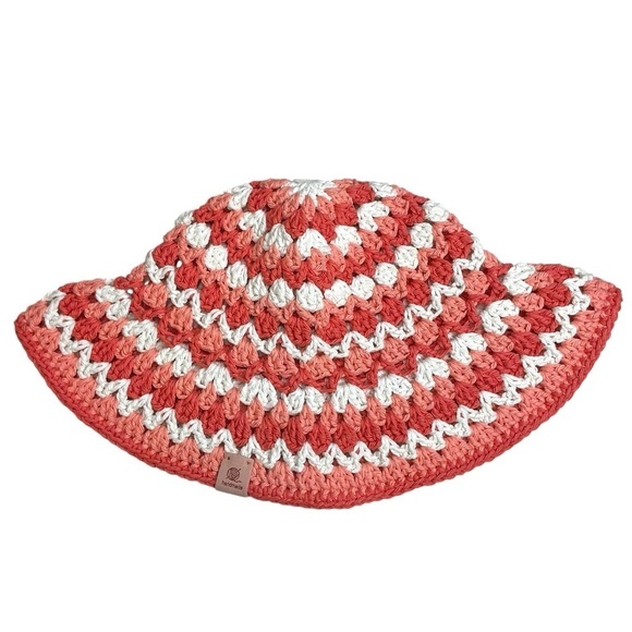 Stylish Crochet Sun Hat in Coral and White main image 11